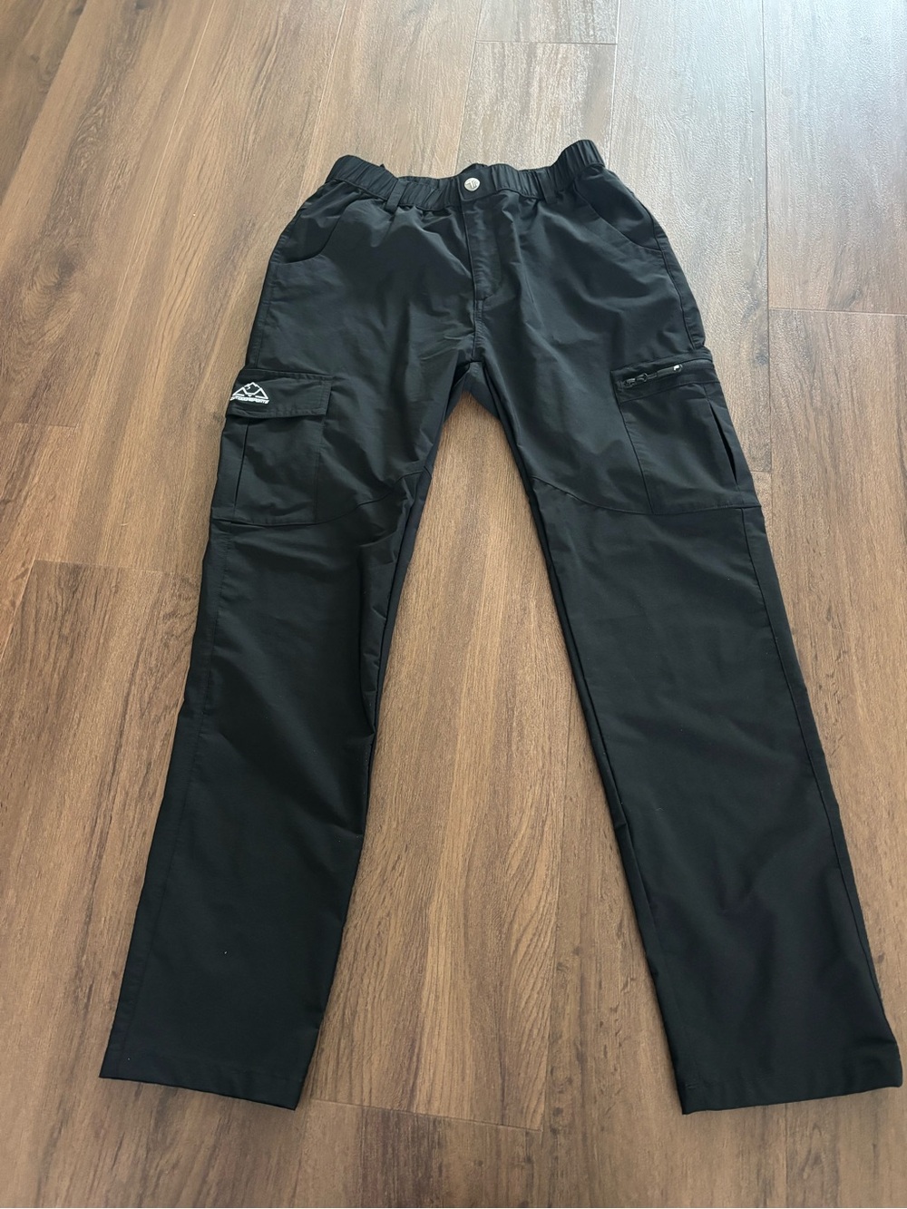 Black women's outdoor sports Utility Cargo Pants - Lightweight Performance
